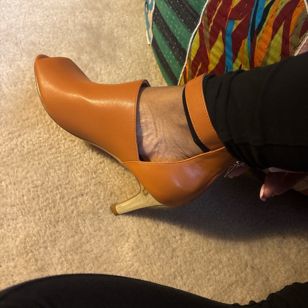 Chic Orange Peep-Toe Heels